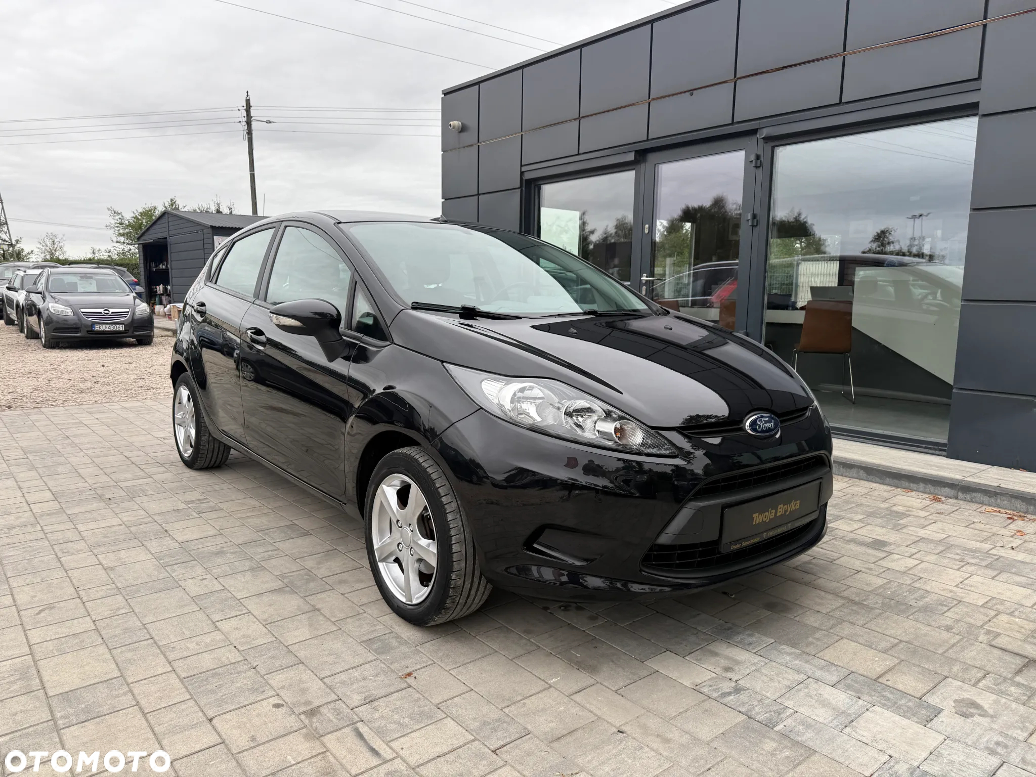 Ford Fiesta 1.25 Ambiente - 2