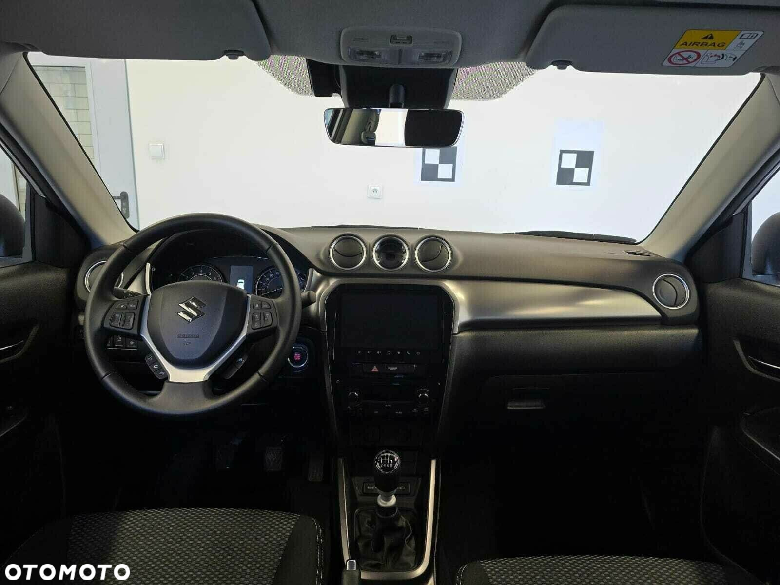 Suzuki Vitara 1.4 Boosterjet mHEV Premium Plus 2WD - 13