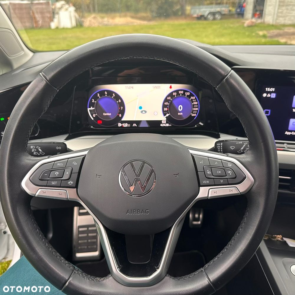 Volkswagen Golf - 16