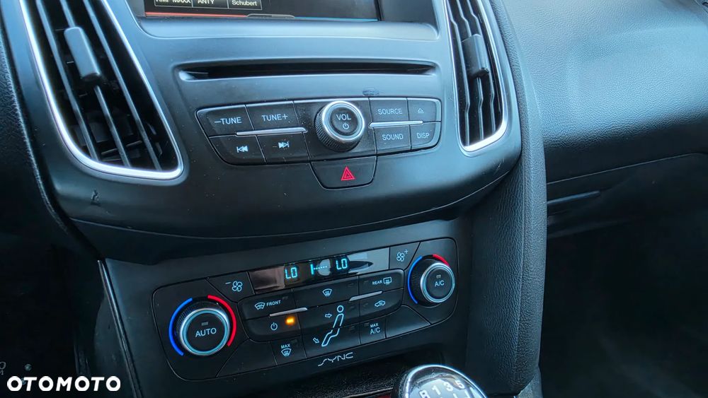 Ford Focus 2.0 TDCi SYNC Edition ASS - 34