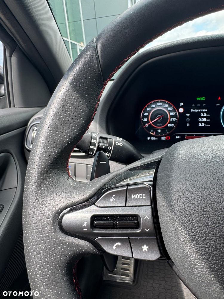 Hyundai i30 1.5 T-GDI 48V Modern DCT - 16
