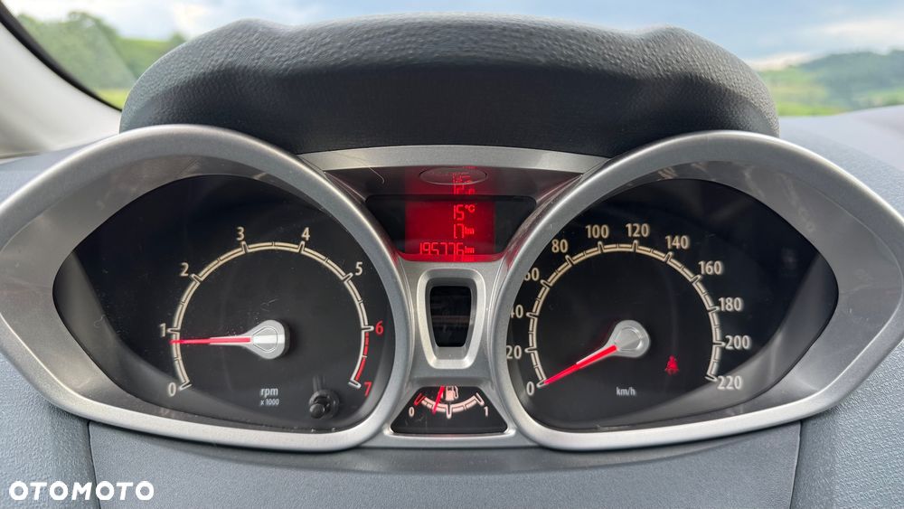 Ford Fiesta 1.25 Titanium - 18