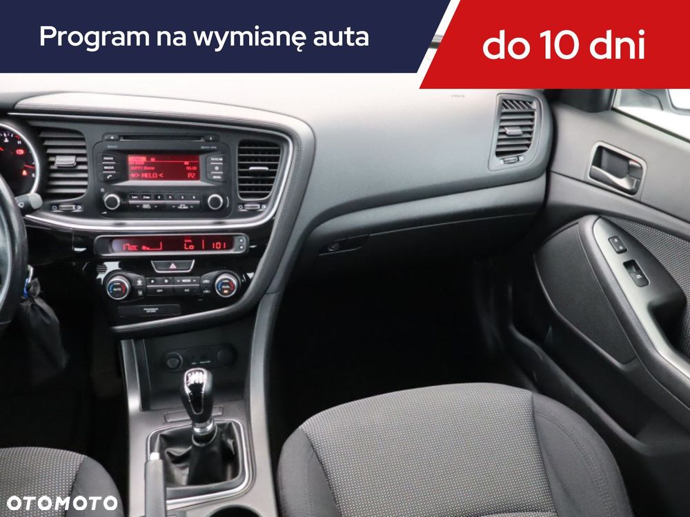 Kia Optima - 10
