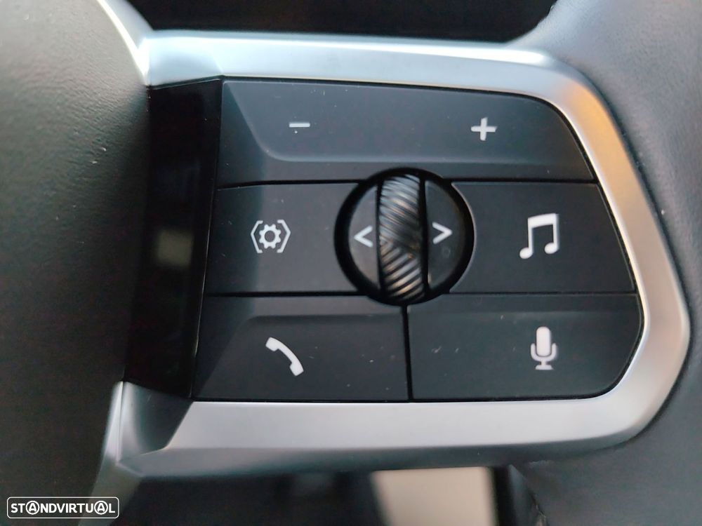 BMW iX2 eDrive20 Pack Desportivo M - 19