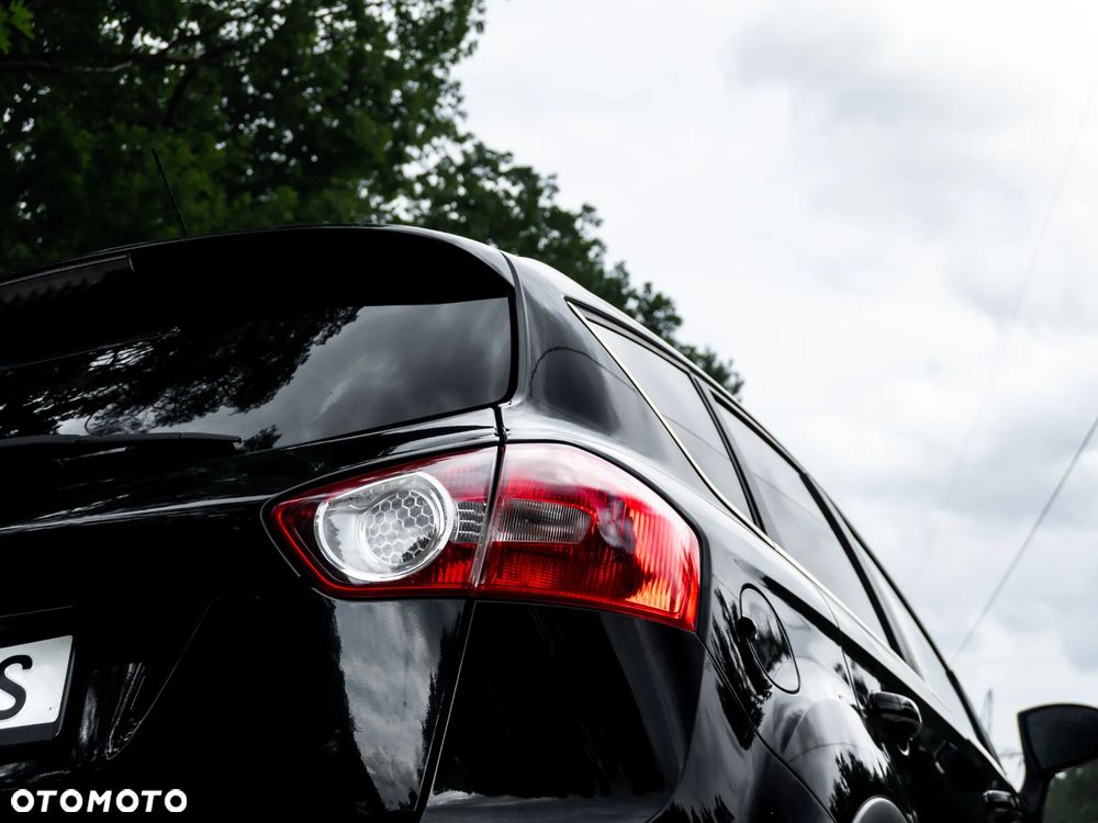 Ford Kuga 2.0 TDCi 4x4 Titanium - 6