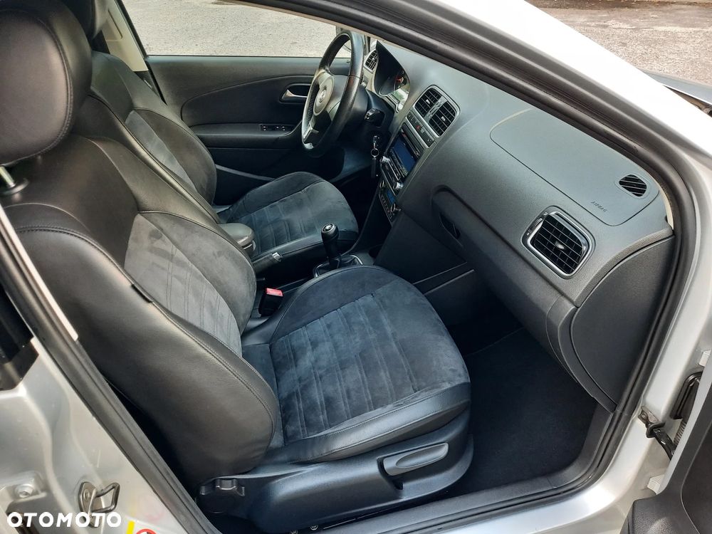 Volkswagen Polo - 13