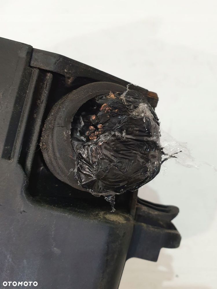 skrzynka bezpieczników 3d1937609a phaeton 3d2 3.0tdi 06r - 8