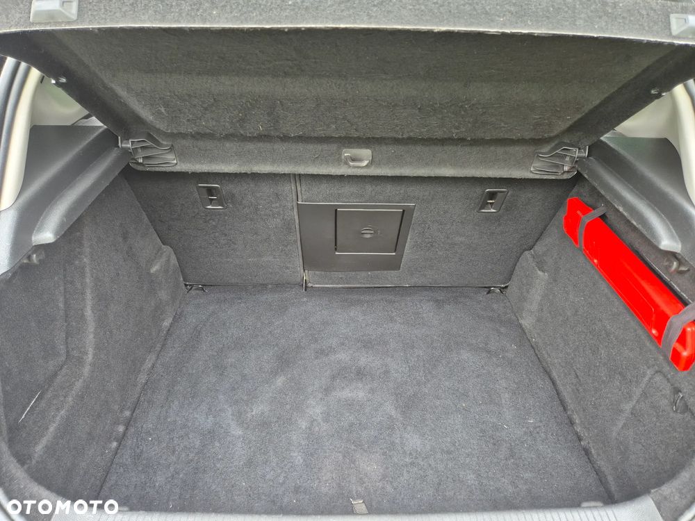 Opel Astra 1.6 - 10