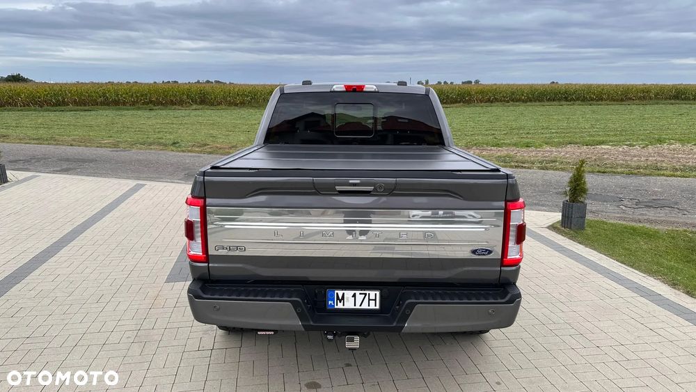 Ford F150 - 8
