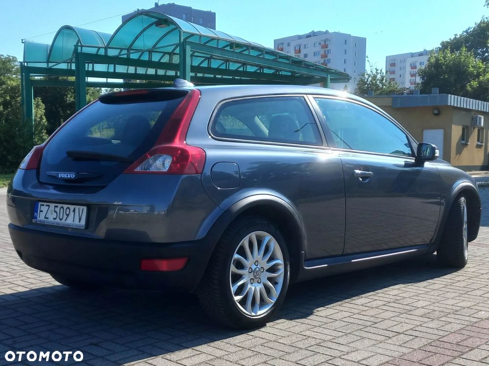 Volvo C30 2.0D - 6