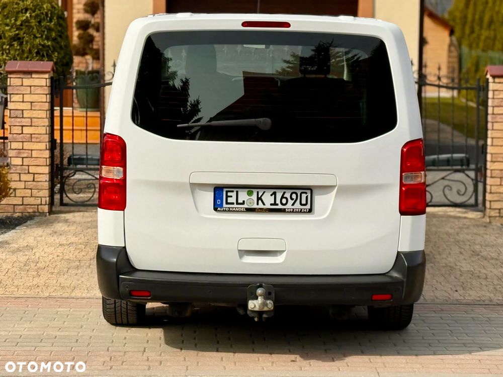 Opel Vivaro Kombi Extra Long 2,8t Enjoy - 17