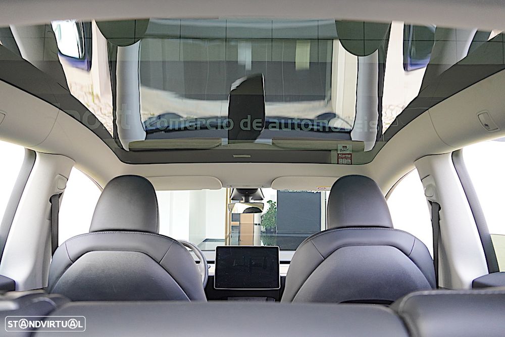 Tesla Model Y Long Range Tração Integral - 16