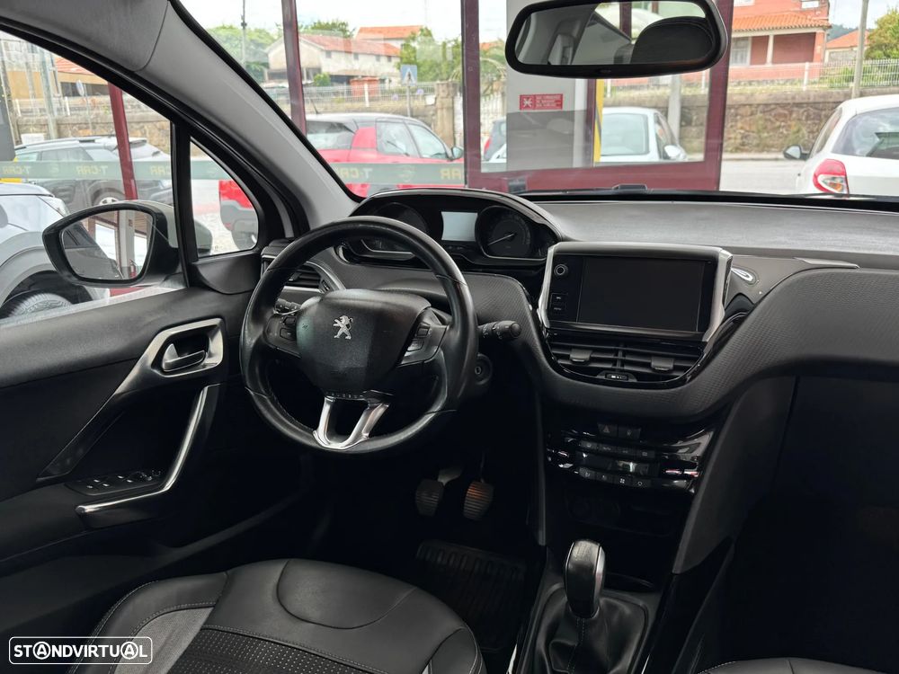 Peugeot 2008 PureTech 110 Stop&Start Allure - 15