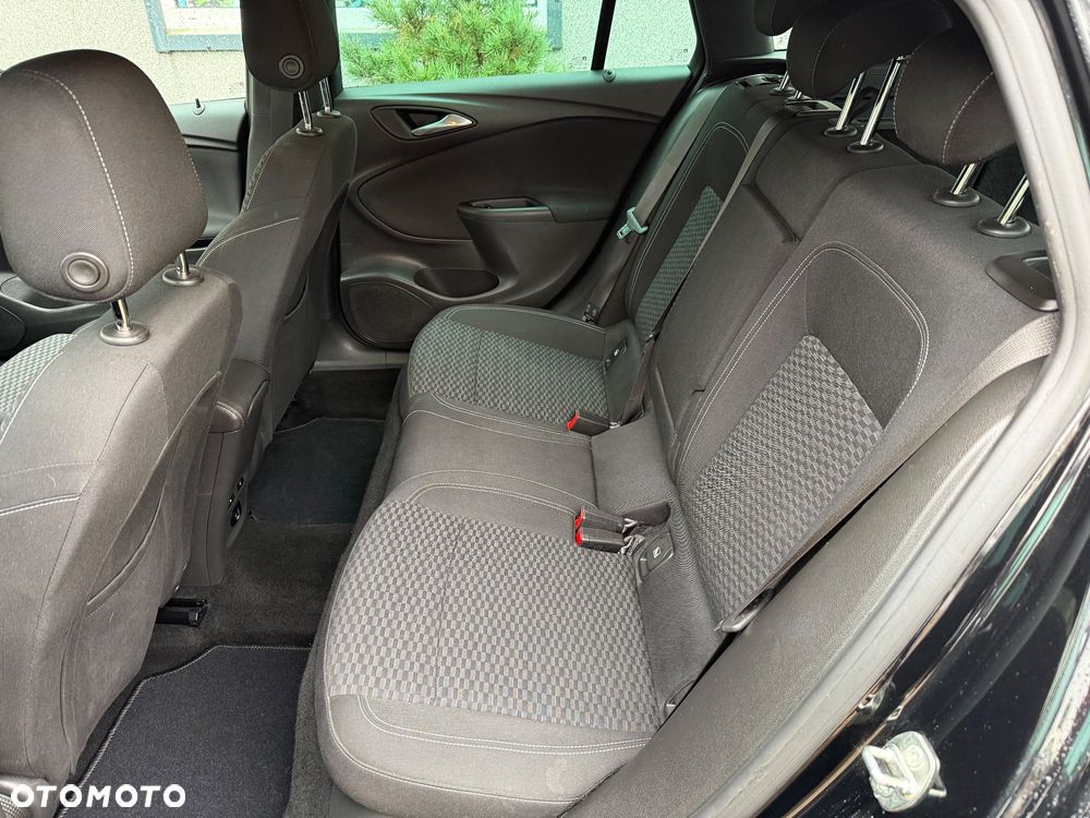 Opel Astra 1.4 Turbo Sports Tourer Innovation - 20