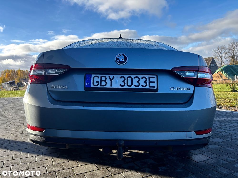 Skoda Superb 1.8 TSI Sportline DSG - 14