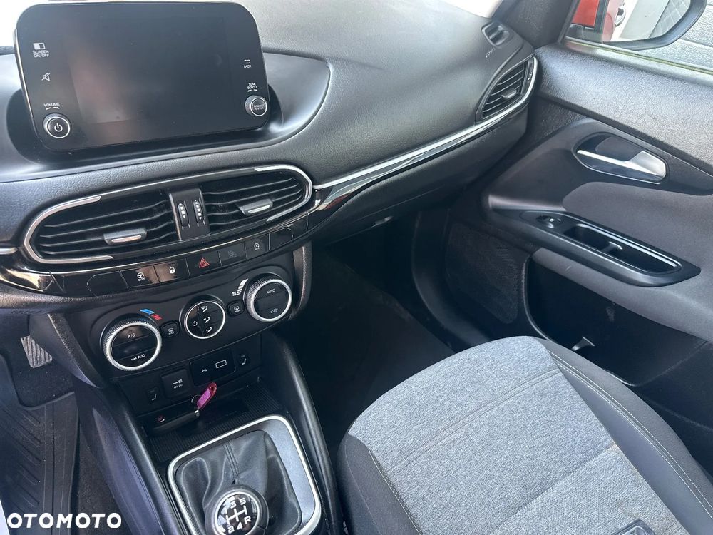 Fiat Tipo 1.0 T3 - 19