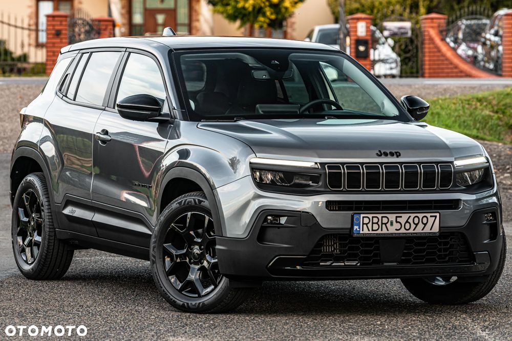 Jeep Avenger 1.2 GSE T3 Turbo-Benzin GDI Longitude - 8