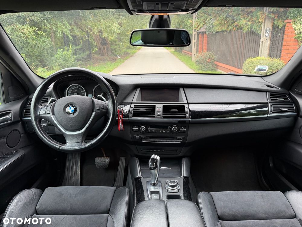 BMW X6 xDrive40d Edition Exclusive - 7