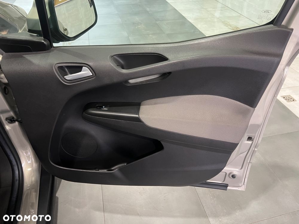 Ford Tourneo Courier 1.0 EcoBoost Sport - 21