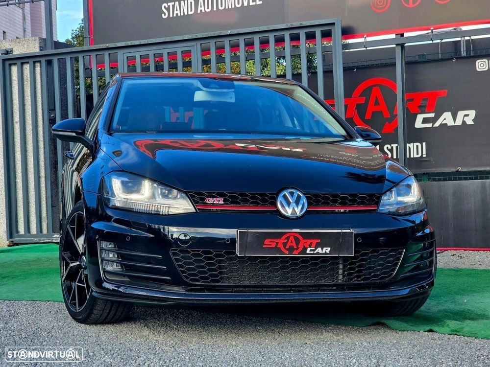 VW Golf - 26