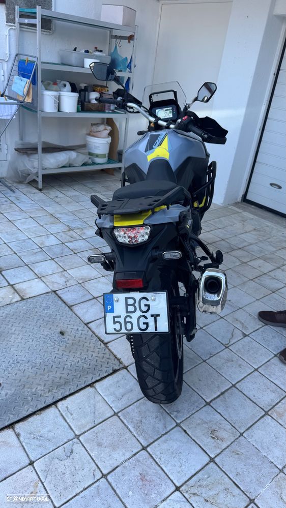 Suzuki V V-Strom 800 DE - 10