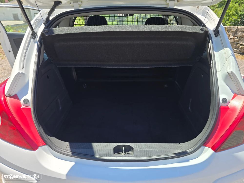 Opel Corsa 1.3 CDTI Enjoy EcoFLEX - 9