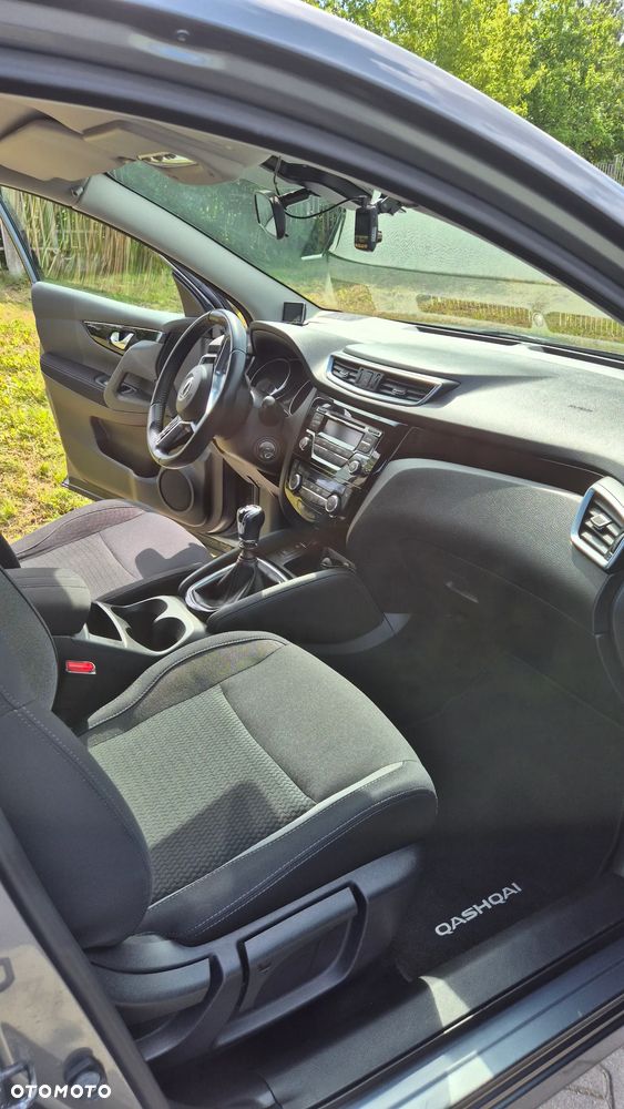 Nissan Qashqai 1.2 DIG-T Acenta EU6 - 10