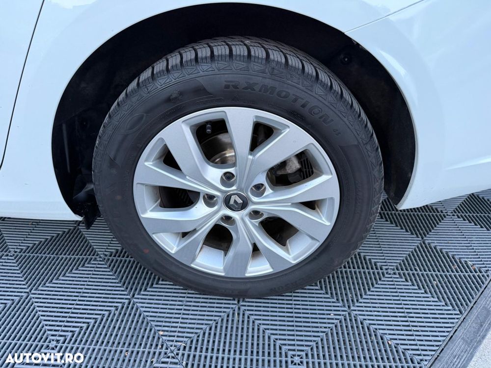 Renault Megane - 9