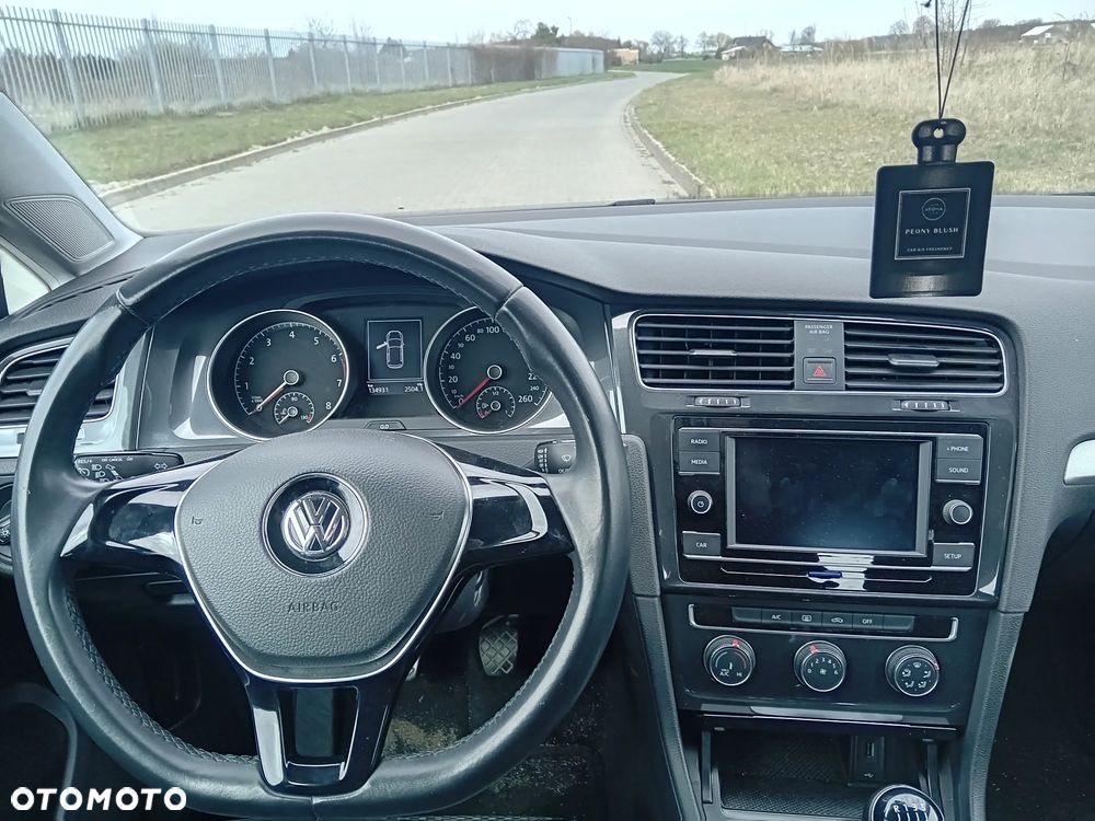 Volkswagen Golf 1.0 TSI (BlueMotion Technology) Trendline - 8