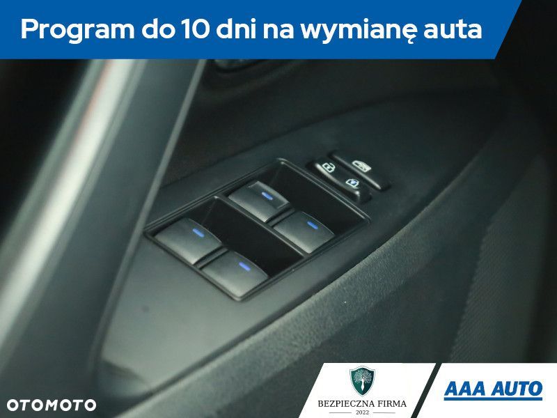 Toyota Avensis - 20