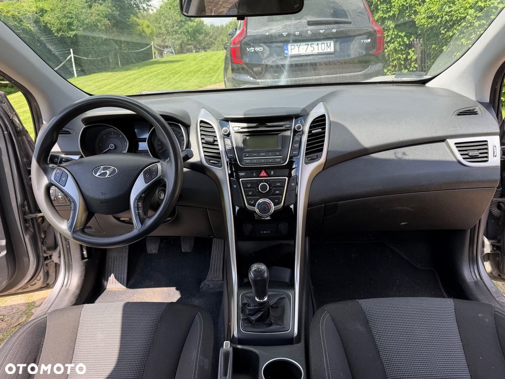 Hyundai i30 1.6 CRDi Classic + - 14