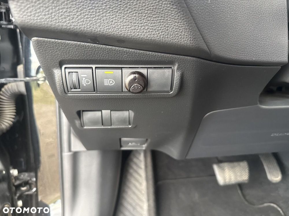 Toyota Corolla Cross 2.0 Hybrid Comfort - 23