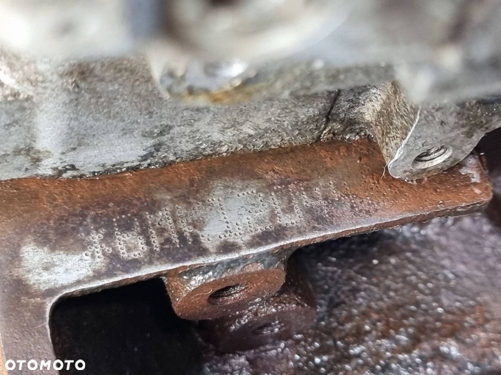 SILNIK SŁUPEK VOLKSWAGEN PHAETON BMK 3.0 TDI - 6