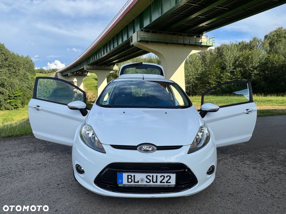 Ford Fiesta - 30