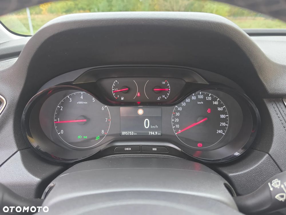 Opel Grandland X 1.2 T Enjoy S&S - 32