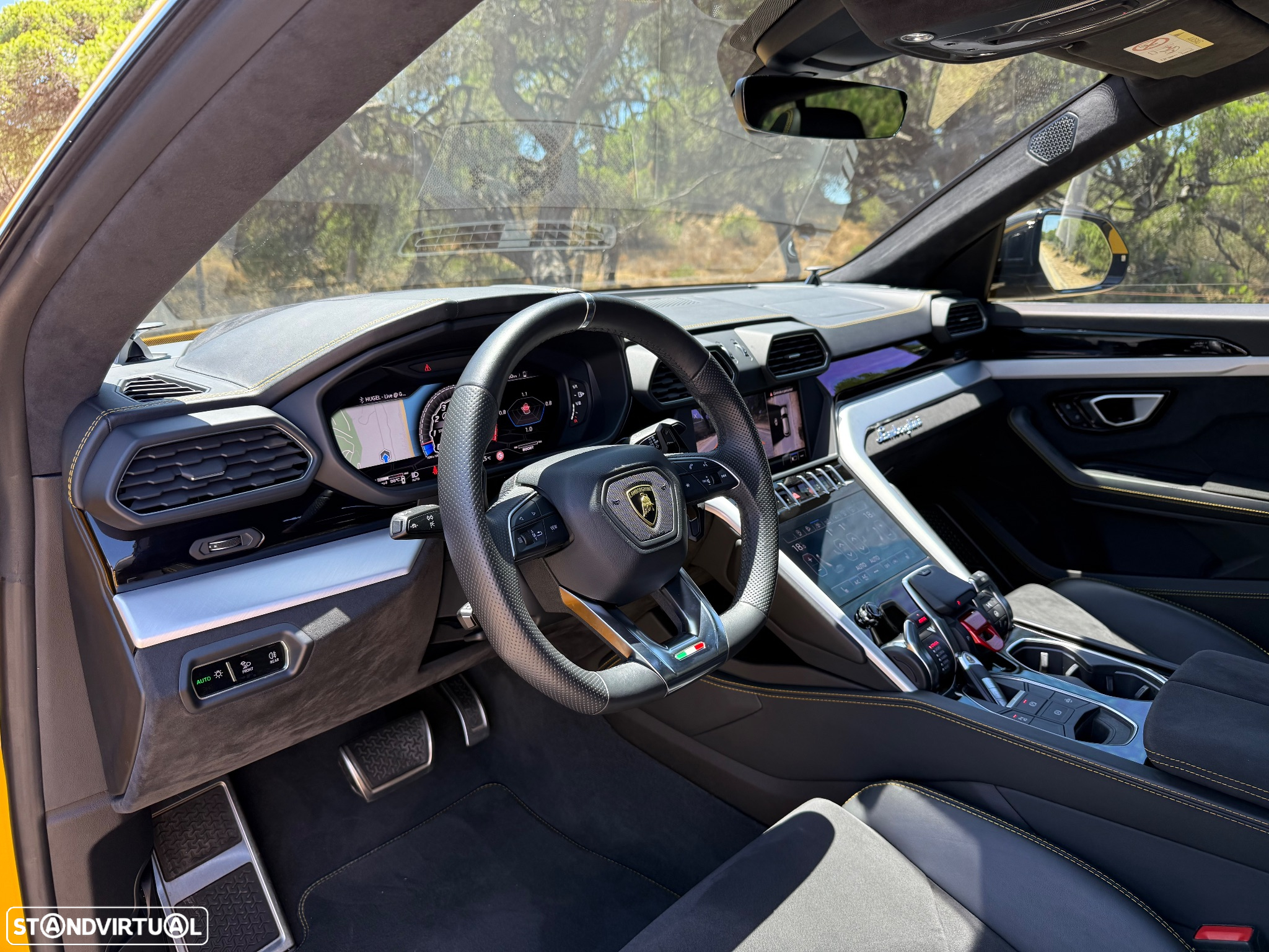 Lamborghini Urus 4.0 V8 - 12