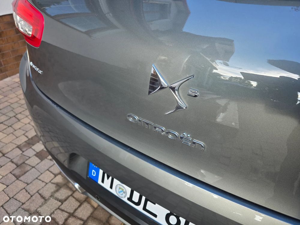 Citroën DS5 HDi 165 SportChic - 11