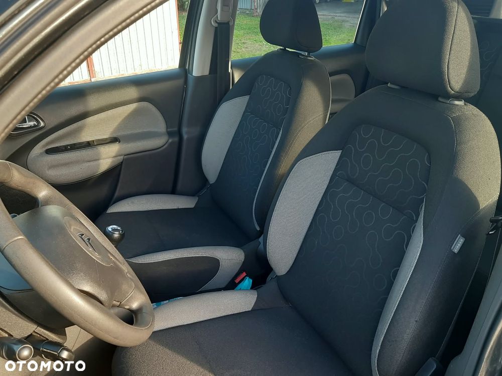 Citroën C3 Picasso 1.6 HDi Attraction - 18