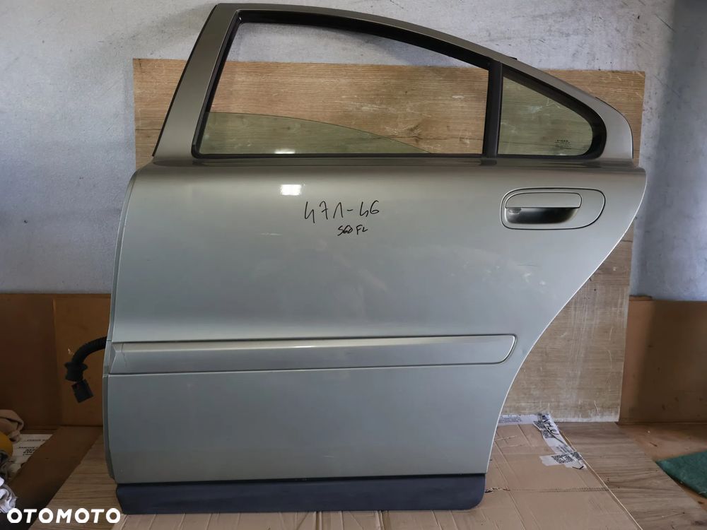 VOLVO S60 I LIFT 04-07 DRZWI LEWE TYŁ TYLNE 471-46