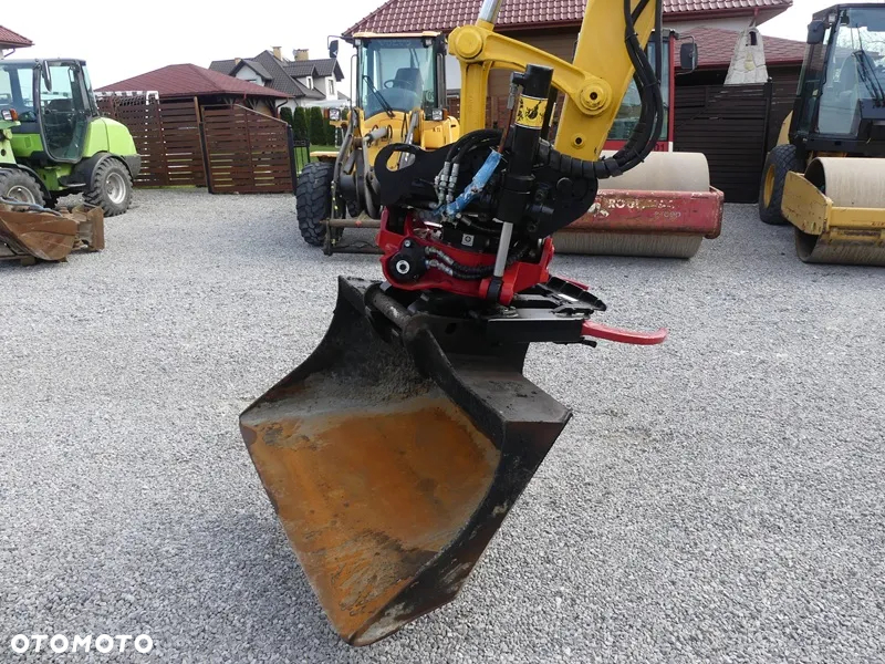 Komatsu PW98MR-8 ROTOTILT ZE SZCZYPCAMI / Z Niemiec // - 32