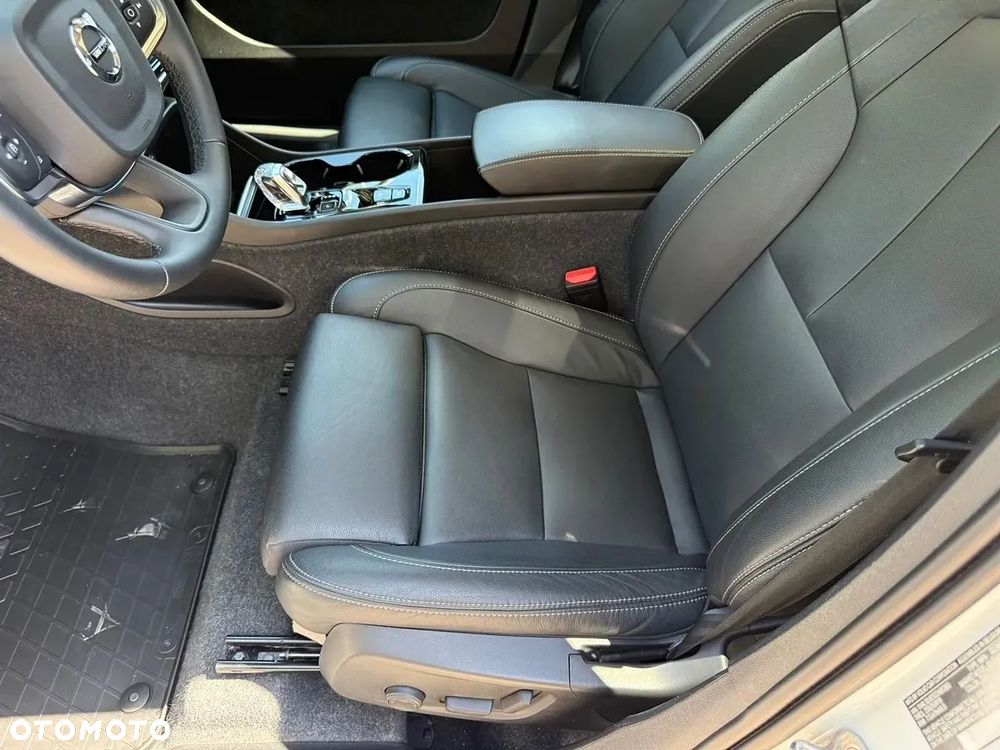 Volvo XC 40 T4 Geartronic Inscription - 18