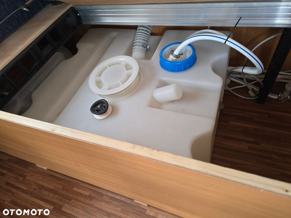 Burstner 490 Klimatyzacja Tapczany salonka przyczepa kempingowa zarejestrowana hobby dostawa - 15