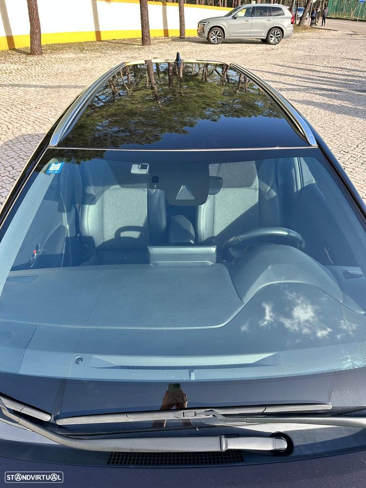 Toyota Corolla Touring Sports 1.8 Hybrid Comfort+P.Sport - 37