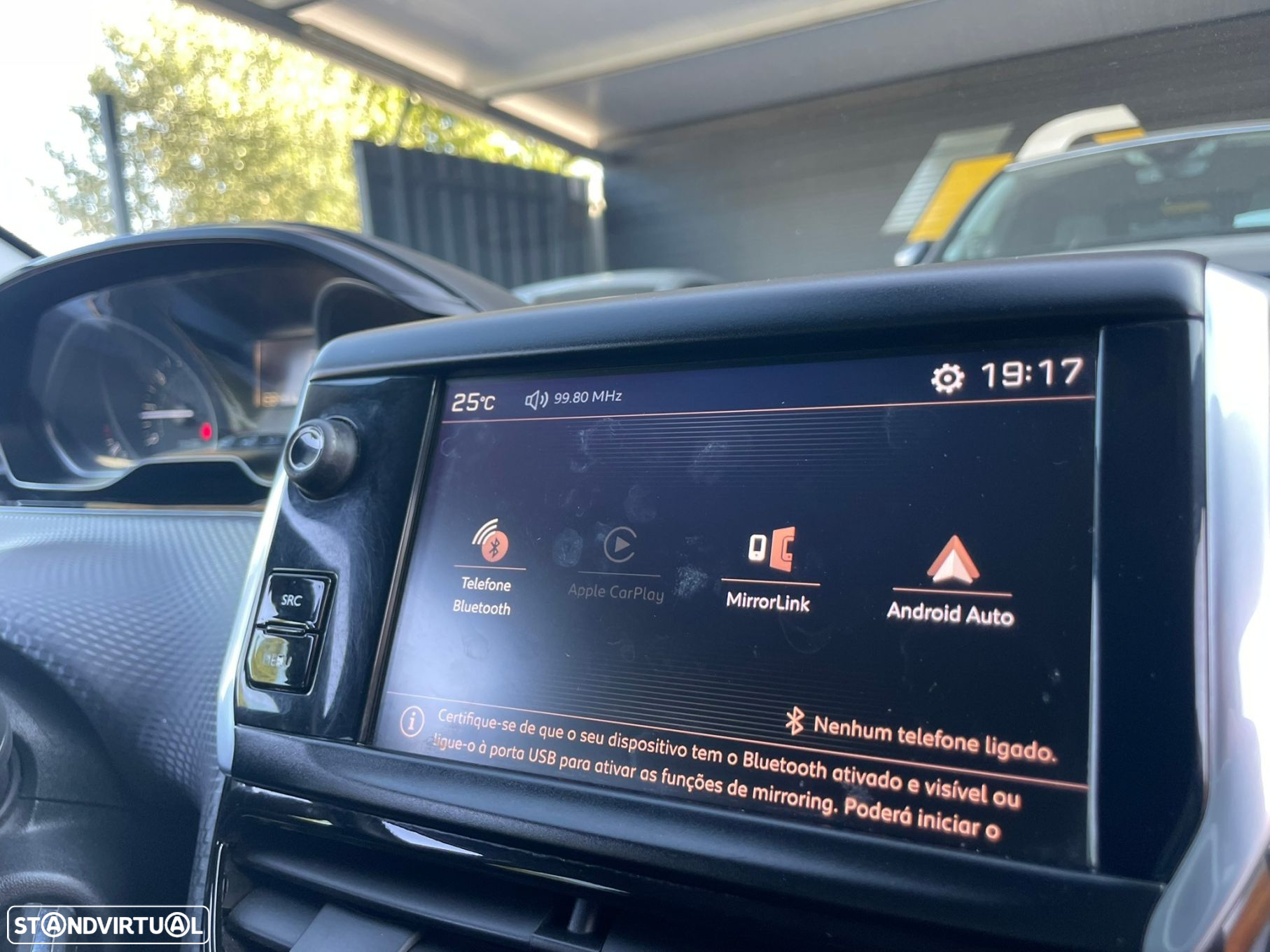 Peugeot 2008 1.2 PureTech Style - 19