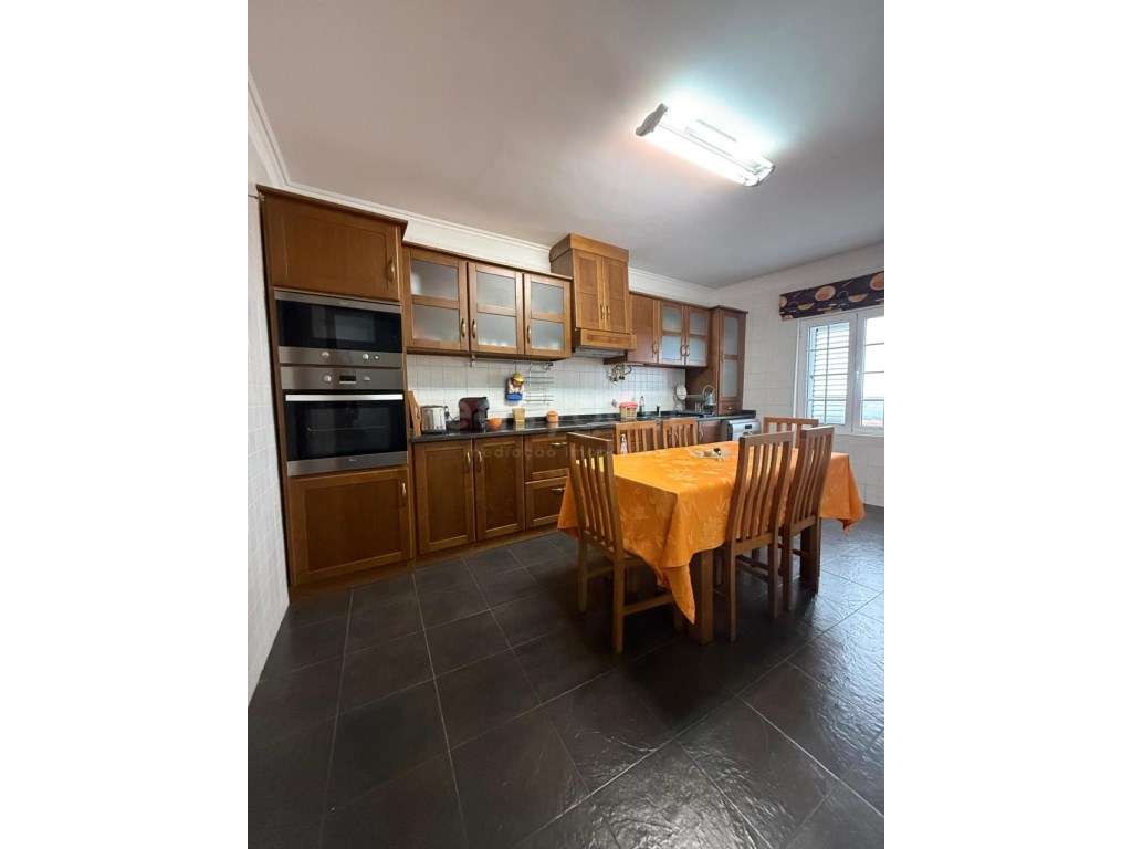 Casa T7 situada na aldeia de Monforte da Beira, a poucos minutos da... - Grande imagem: 5/23