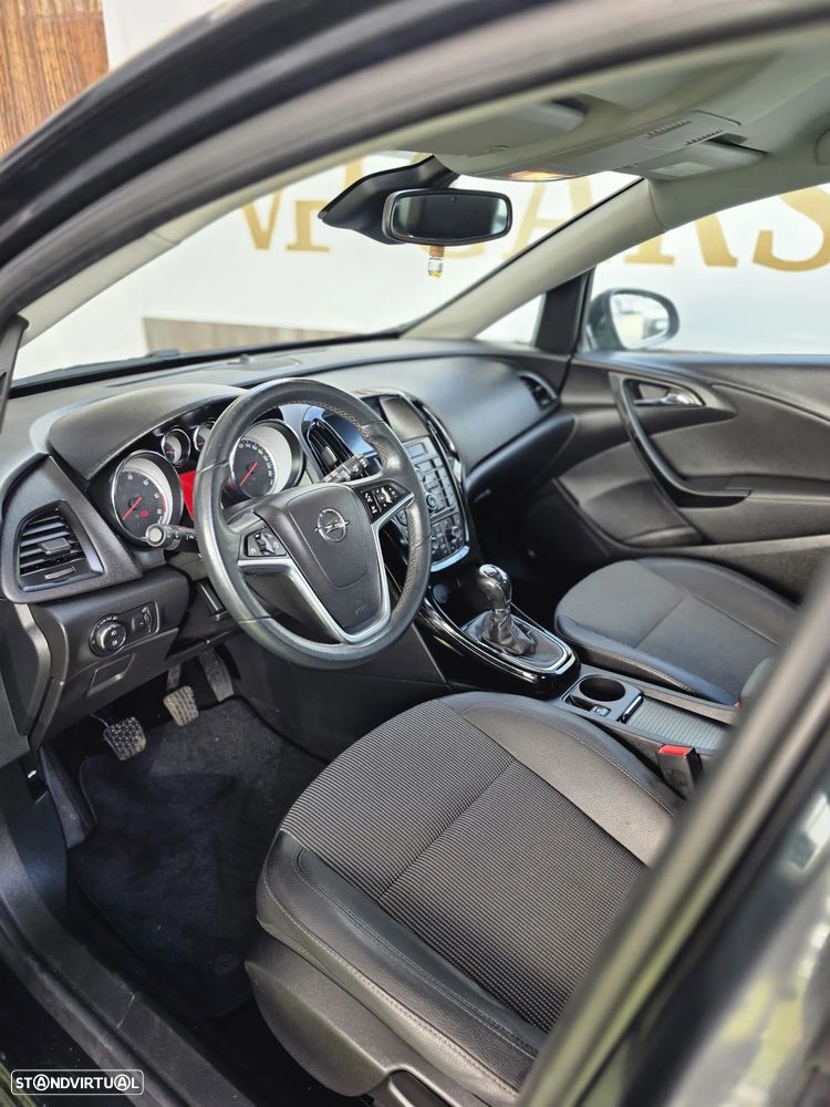 Opel Astra 1.6 CDTI Dynamic Sport S/S - 11