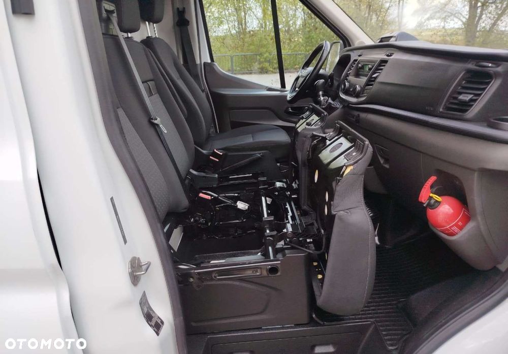 Ford Transit - 22