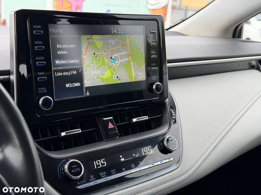 Toyota Corolla 1.8 Hybrid Comfort - 19