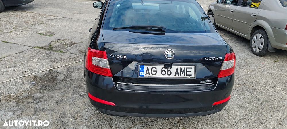Skoda Octavia 2013 photo 4