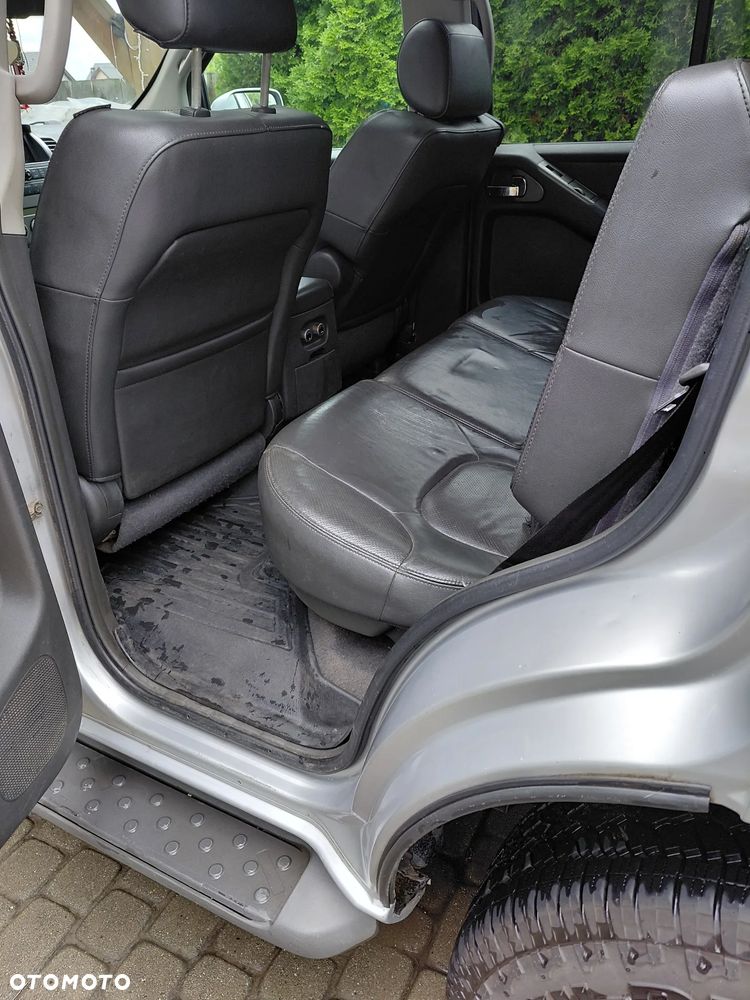 Nissan Pathfinder 2.5 DCi Elegance + - 7